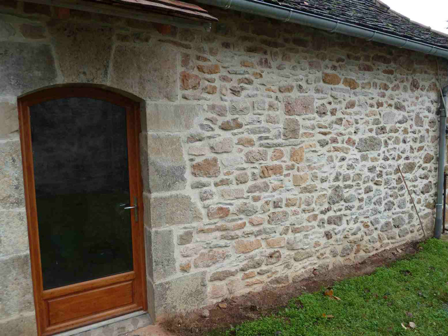 Joint à la chaux, façade en pierre dans le Bas-Rhin